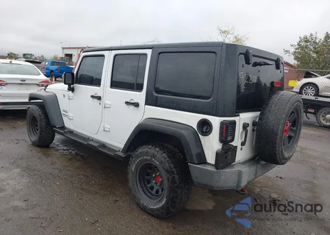 2016 Jeep Wrangler Unlimited Sport z USA, uszkodzony, nr VIN 1C4BJWDG8GL159227